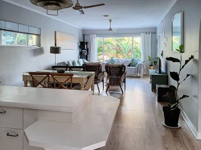 Flat for sale in Ballito