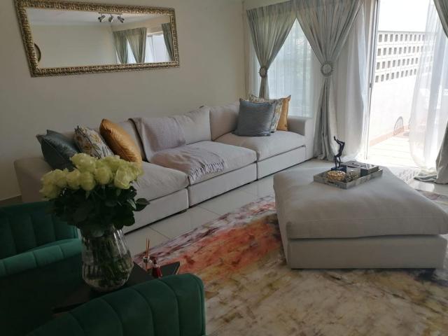 Flat for sale in Sandton