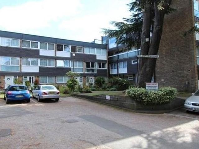 Apartment for rent in London Borough of Barnet, Greater London