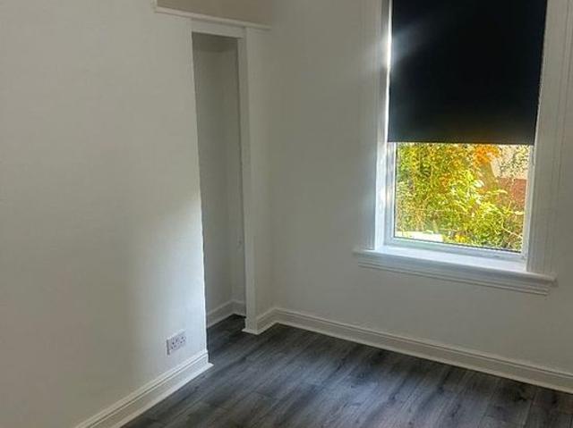 Apartment for rent in Knightswood, Scotland