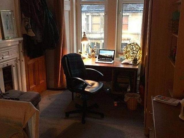 Apartment for rent in Dowanhill, Scotland