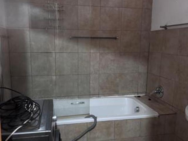 Flat for rent in Waterkloof, Gauteng