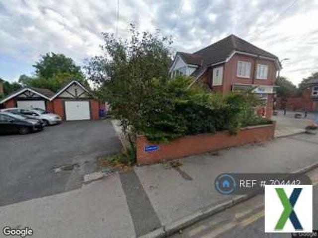 Flat for sale in Timperley