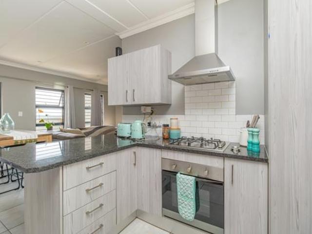 Flat for rent in West Rand Garden estates, Westonaria Local Municipality