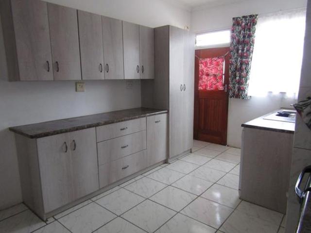 Flat for sale in Humansdorp, Kouga Local Municipality