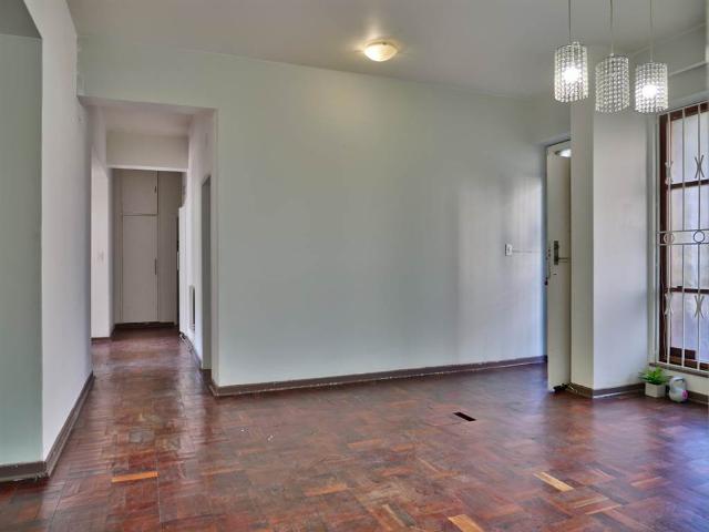 Flat for sale in Johannesburg