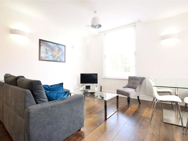 Apartment for rent in Newtown, Reading