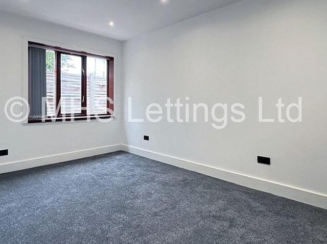 Apartment for rent in Armley, West Yorkshire
