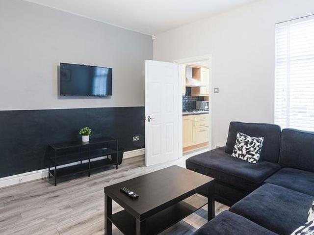 Apartment for rent in Calderstones