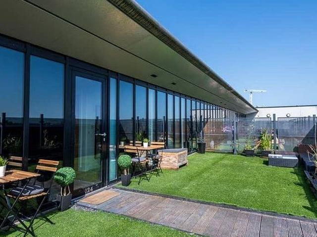 Apartment for rent in Pride Quarter, Liverpool