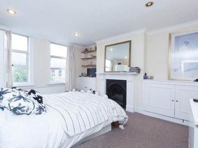 Apartment for rent in Clapham, Greater London