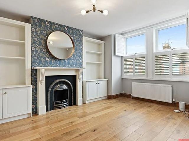 Apartment for rent in Dollis Hill, Greater London