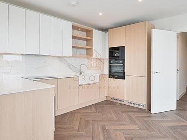Apartment for rent in West Hendon, The Hyde