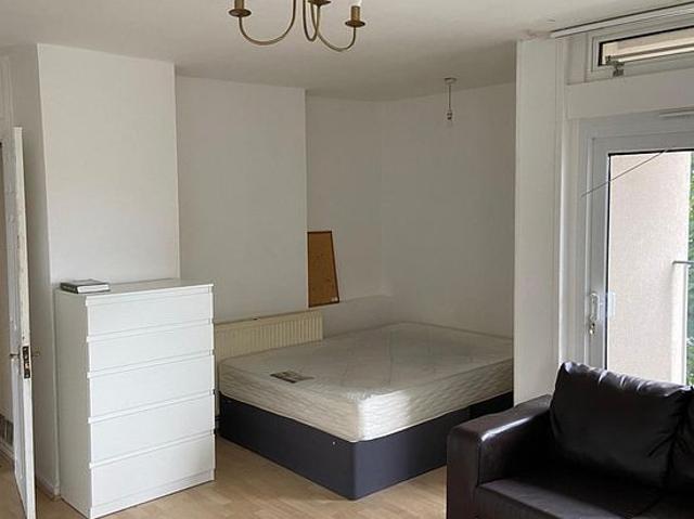 Apartment for rent in Clapham, Greater London