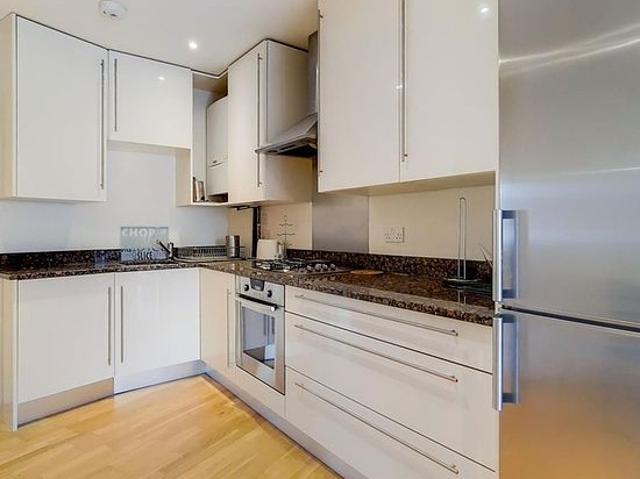 Apartment for rent in Friern Barnet, Greater London
