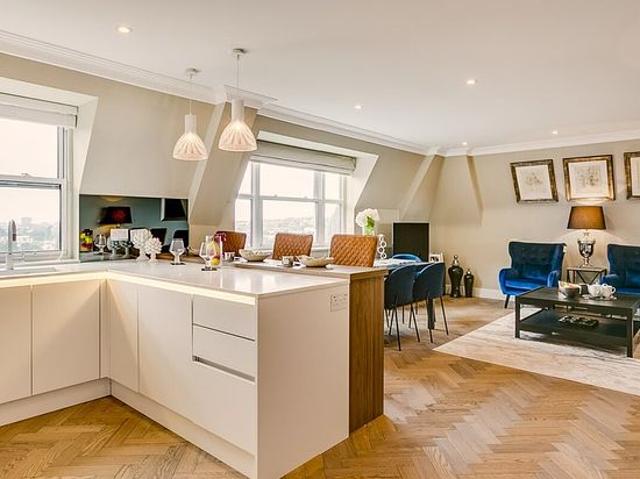 Apartment for rent in Belsize Park, Greater London
