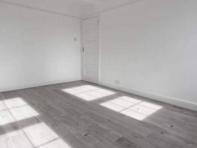 Apartment for rent in Chingford, Greater London