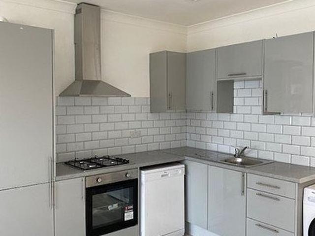 Apartment for rent in Streatham Hill, Greater London