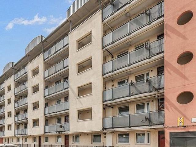 Apartment for rent in Bromley-by-Bow, Poplar Grove