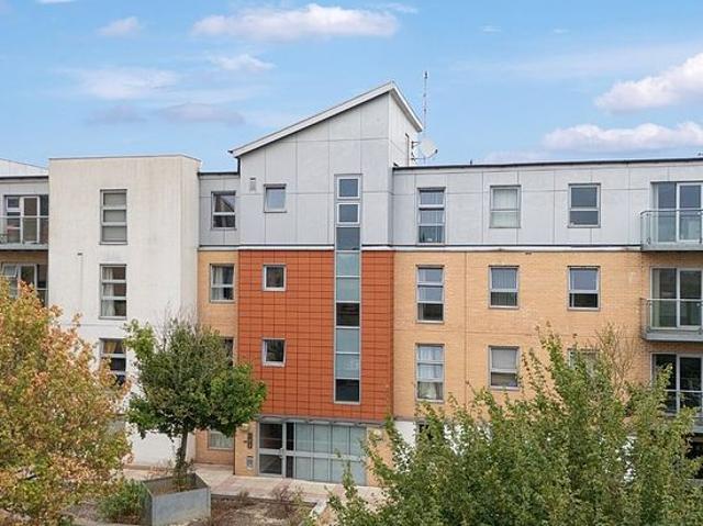 Apartment for rent in South Woodford, Greater London