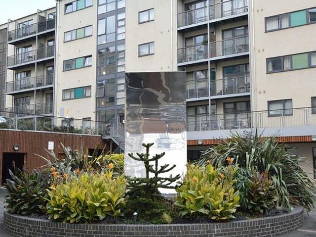 Apartment for rent in London Borough of Tower Hamlets, Greater London