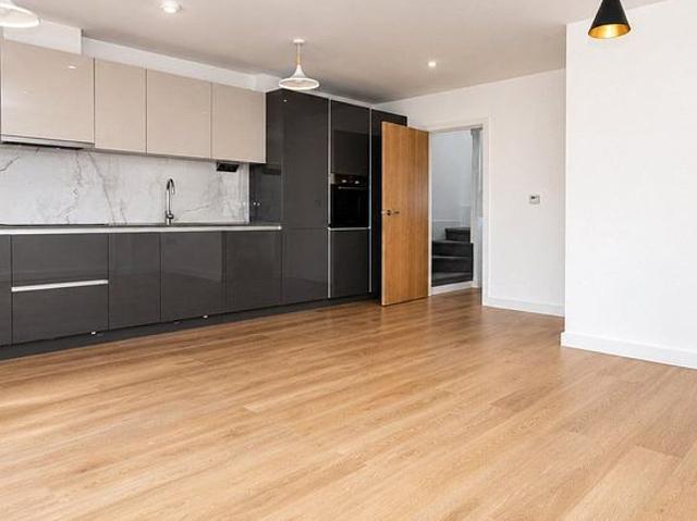Apartment for rent in London Borough of Croydon, South Norwood