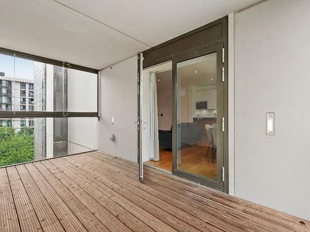 Apartment for rent in East Village, Greater London