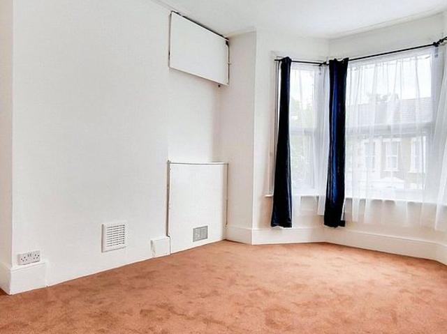 Apartment for rent in Harlesden, Greater London
