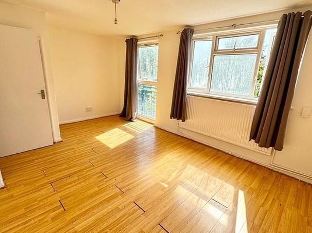 Apartment for rent in Noel Park, Greater London