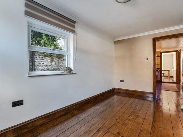 Apartment for rent in London Borough of Lewisham, New Cross
