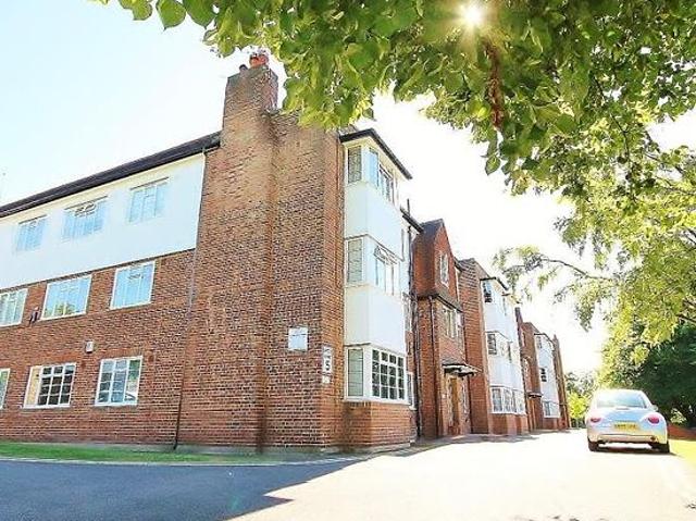 Apartment for rent in London Borough of Ealing, Perivale