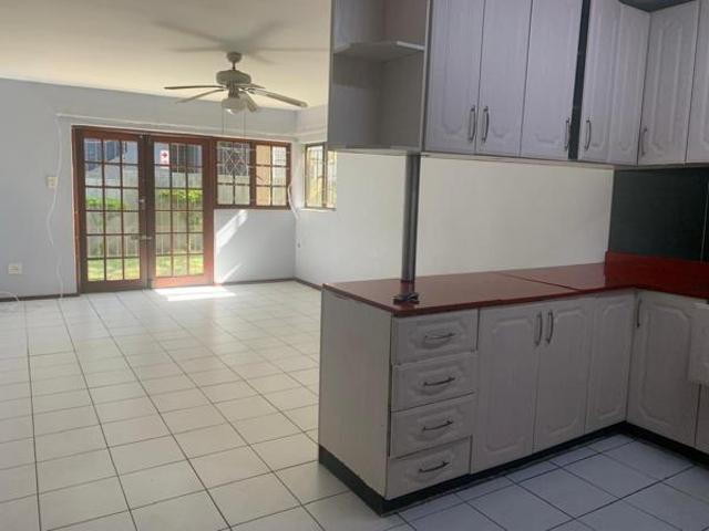 Flat for rent in UMhlathuze Municipality, Kwazulu-natal