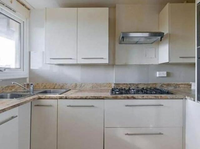 Apartment for rent in London Borough of Merton, Greater London