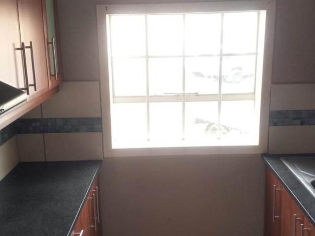 Flat for sale in Mount Moreland, Kwazulu-natal