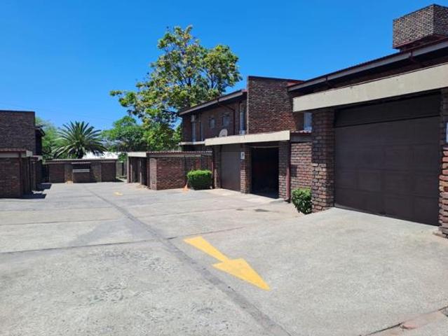 Flat for sale in Phalaborwa, Ba-Phalaborwa Local Municipality