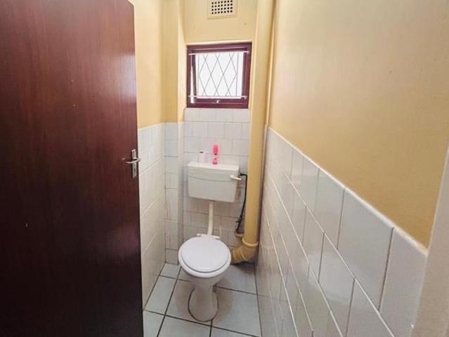 Flat for sale in Ugu District Municipality, Kwazulu-natal