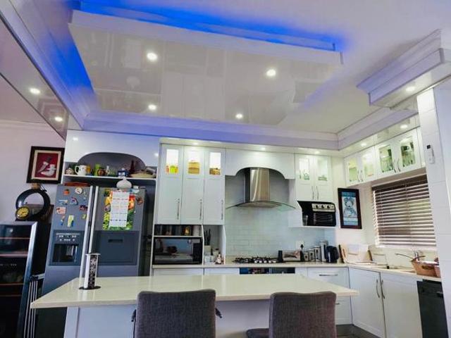 Flat for sale in Ugu District Municipality, Kwazulu-natal
