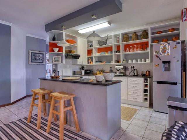 Flat for sale in Ballito