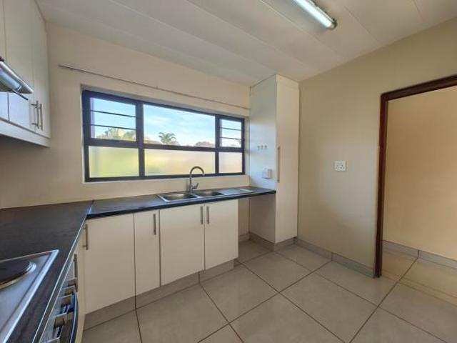 Flat for sale in Ugu District Municipality, Kwazulu-natal