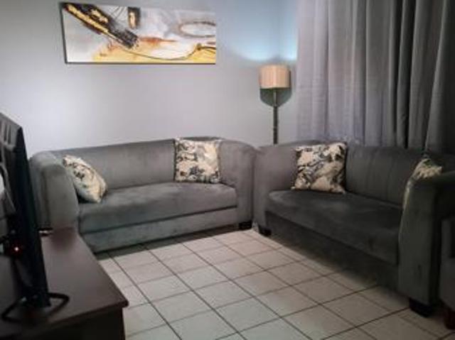 Flat for sale in Pietermaritzburg, Msunduzi Local Municipality