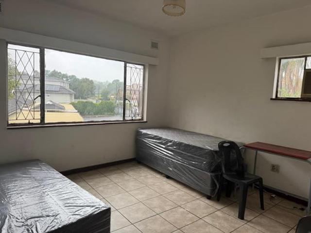 Flat for sale in Umgungundlovu, Kwazulu-natal