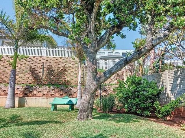 Flat for sale in Ballito