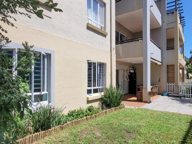 Flat for sale in Ballito
