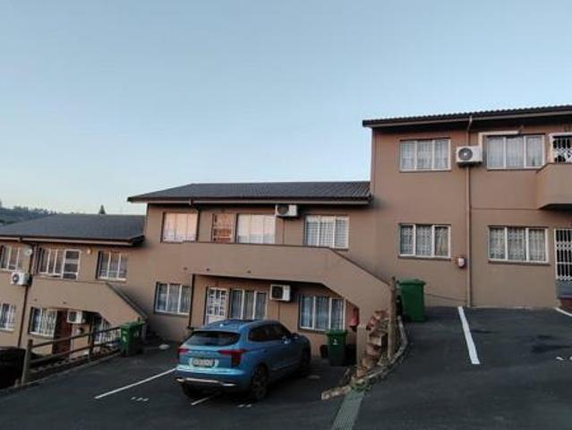 Flat for sale in Tongaat Beach, Kwazulu-natal
