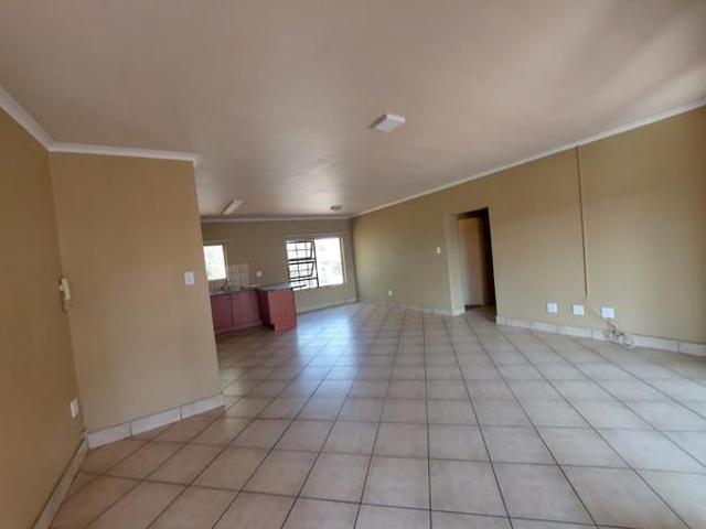 Flat for sale in Oranjeville, Free State