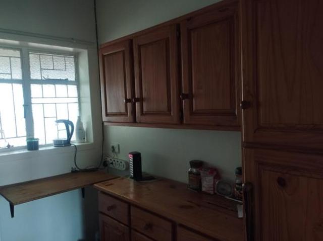 Flat for sale in Vanderbijlpark, Emfuleni Local Municipality