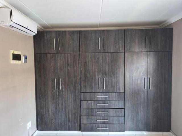 Flat for sale in Verulam, eThekwini Metropolitan Municipality