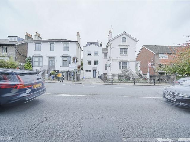 Apartment for rent in Putney, Greater London