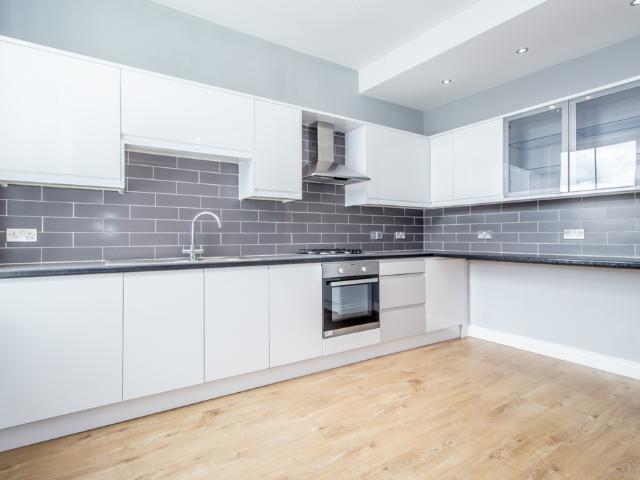Apartment for rent in London Borough of Croydon, Shirley