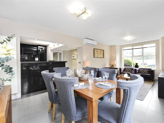 Apartment for rent in Belsize Park, Greater London